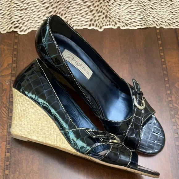 Brighton Black Women's Shoes - Picture 4 of 5